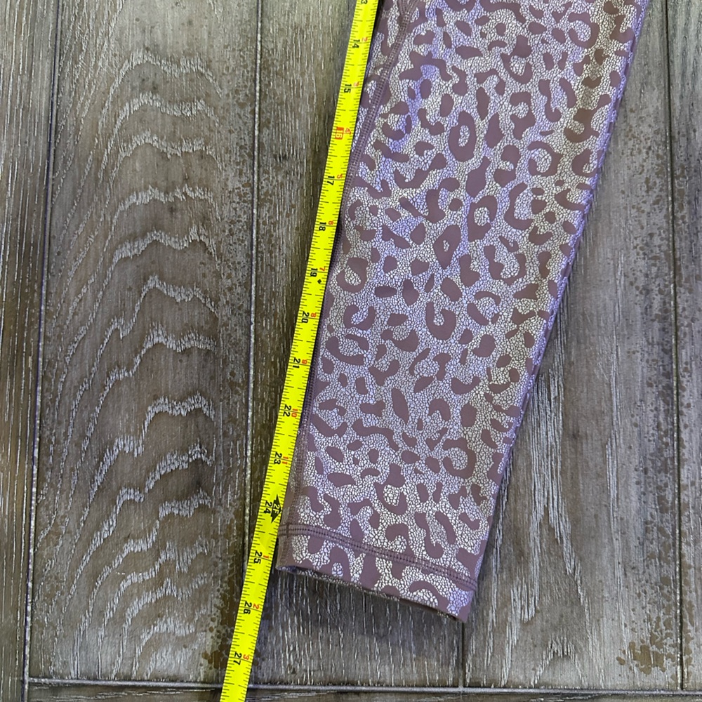 Zyia Leopard Print Leggings - Picture 10 of 11